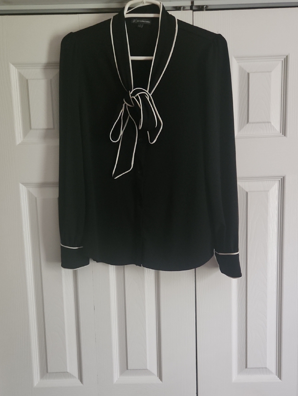 Adrianna Papell Black Blouse with White Piping Tie Neck